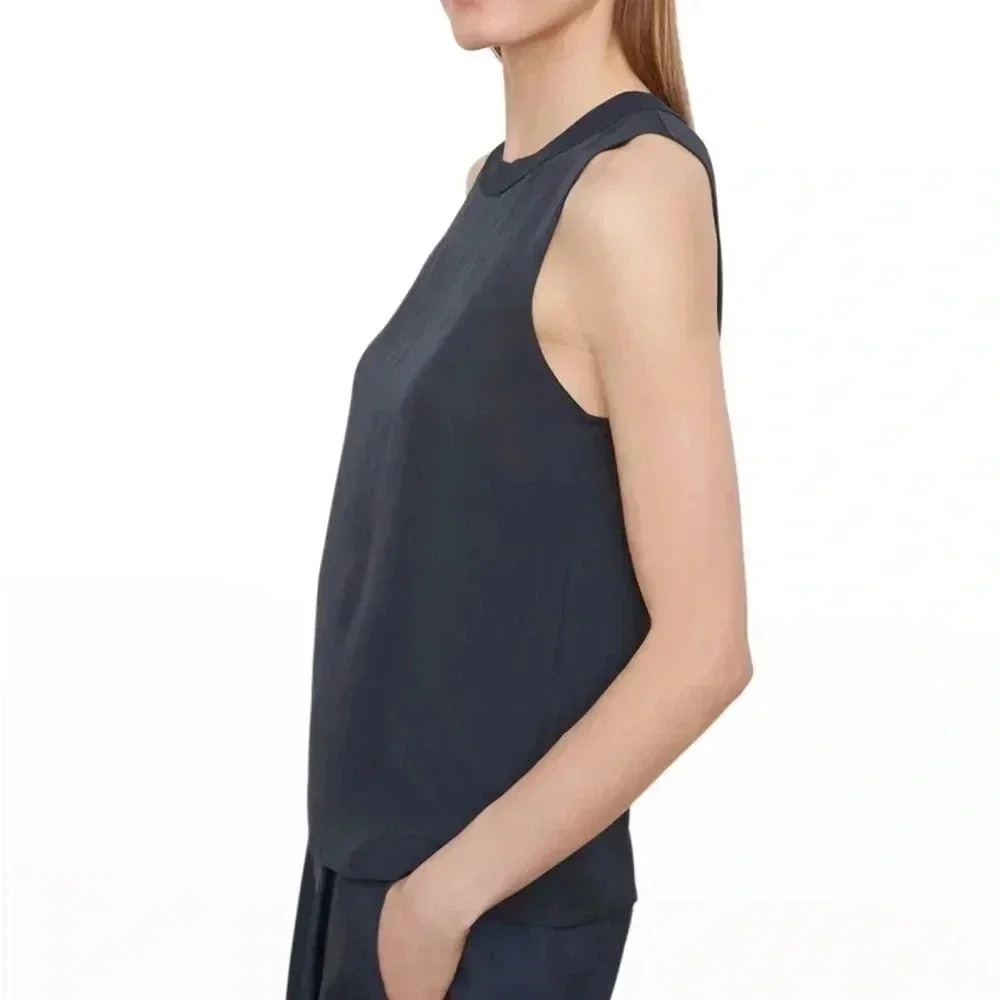 Vince. Unfold Rib Trim Crew Neck Shell in Coastal Blue sz small - Picture 3 of 10